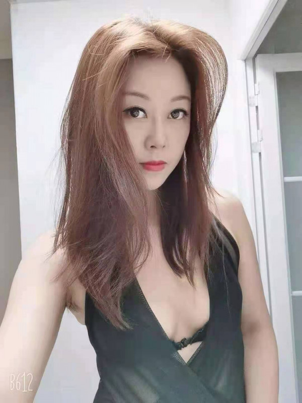 成都西站附近妹子雅儿